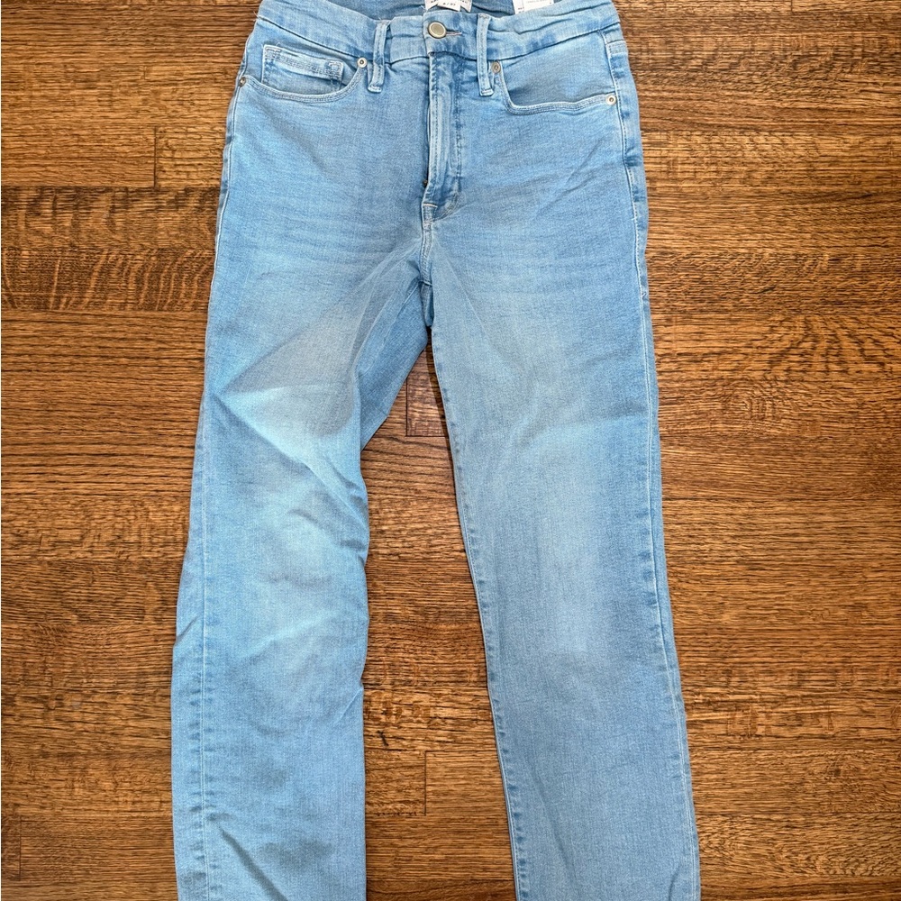 Good American Light Wash Straight Leg Jeans